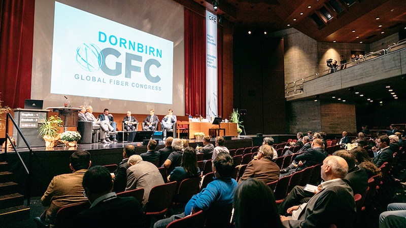 100 expert lectures from industry, universities and research institutes will take place in parallel in 3 lecture halls © 2025 DORNBIRN