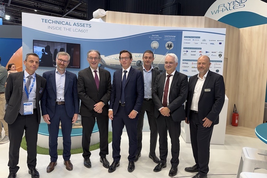 Flying Whales and Hexcel are celebrating the collaboration © 2025 Hexcel