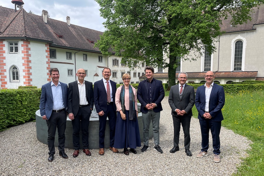 The board of the Swiss Textile Machinery Association (left to right): Ralph von Arx, Andreas Conzelmann, Davide Maccabruni, Cornelia Buchwalder (Secretary General), André Imhof, Beat Meienberger, Martin Zürcher © 2025 Swissmem