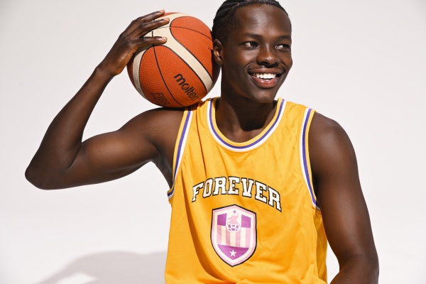 Sportswear printed on the Kornit Atlas MAX POLY © 2024 kornit